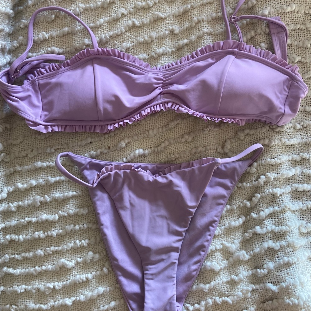 Forever 21 swimsuit (never worn)